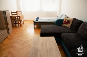 Otthonos társasházi lakás a Váci út mellett